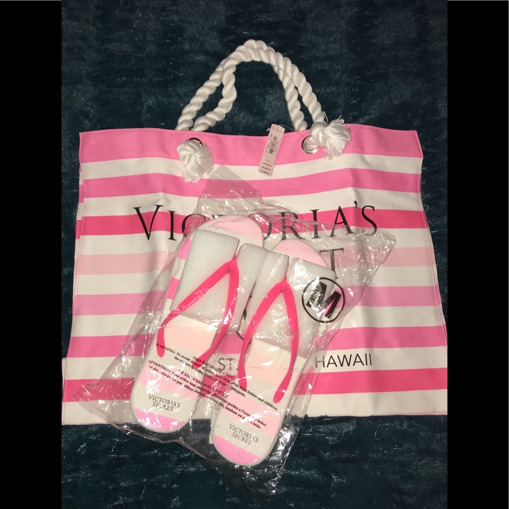 NWT Victoria’s Secret Beach Bundle Tote & M Flops